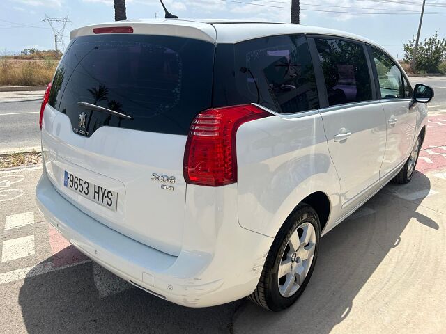 PEUGEOT 5008 ACTIVE 1.6 E-HDI AUTO SPANISH LHD IN SPAIN 142K 7 SEATS SUPER 2014